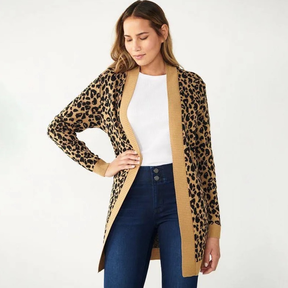 NWT Nine West leopard print cardigan. Small